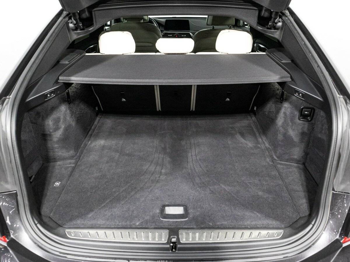 BMW 6 серии 2018 года с пробегом. Фото: #14