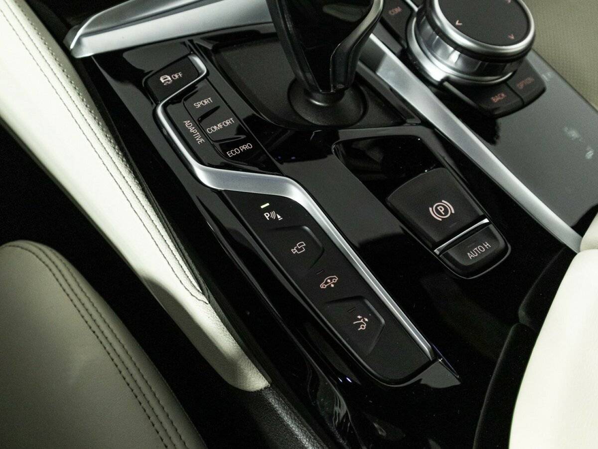 BMW 6 серии 2018 года с пробегом. Фото: #22