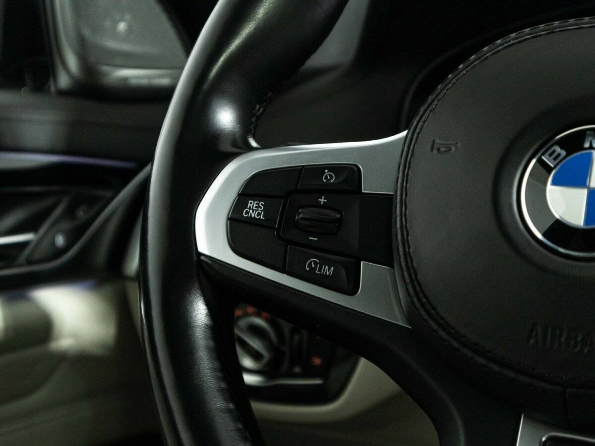 BMW 6 серии 2018 года с пробегом. Фото: #28