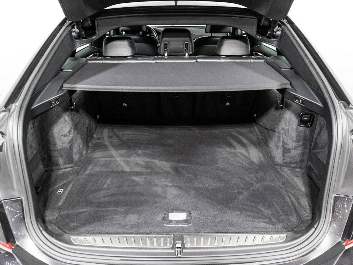 BMW 6 серии 2018 года с пробегом. Фото: #14