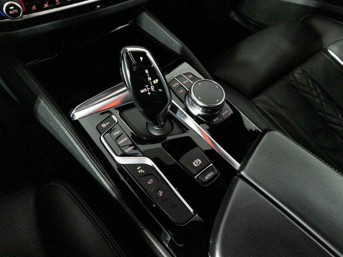 BMW 6 серии 2018 года с пробегом. Фото: #21