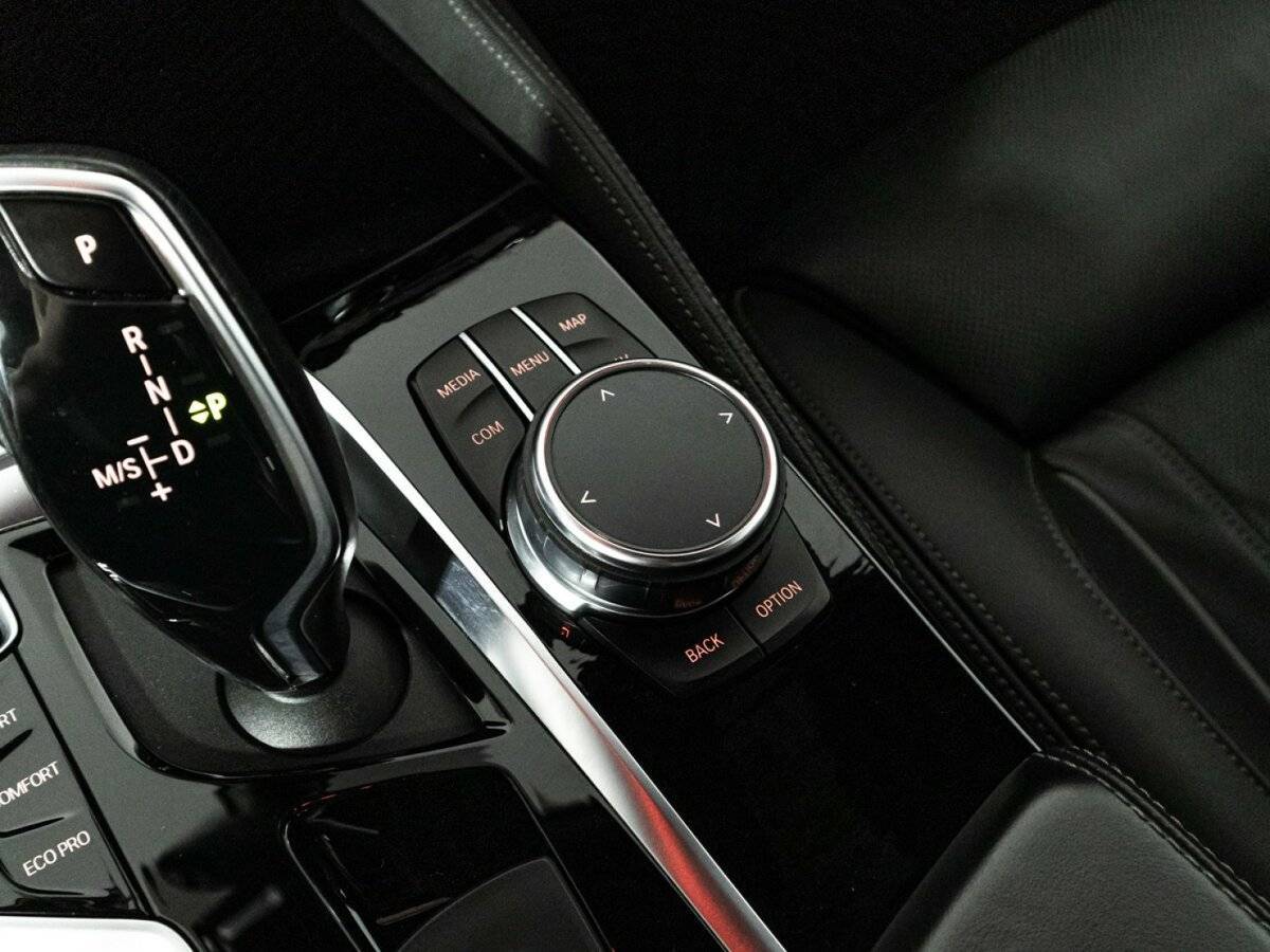 BMW 6 серии 2018 года с пробегом. Фото: #22