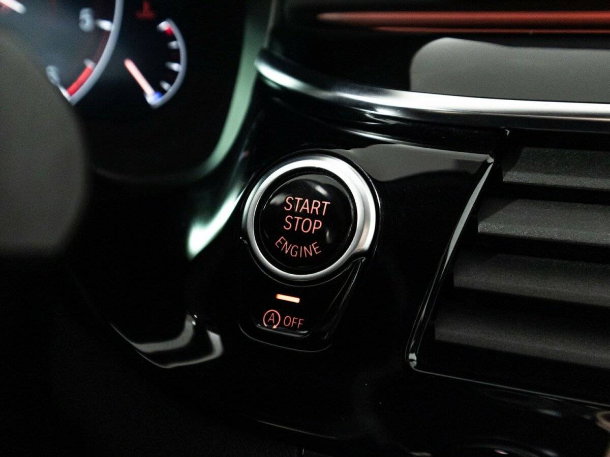 BMW 6 серии 2018 года с пробегом. Фото: #23