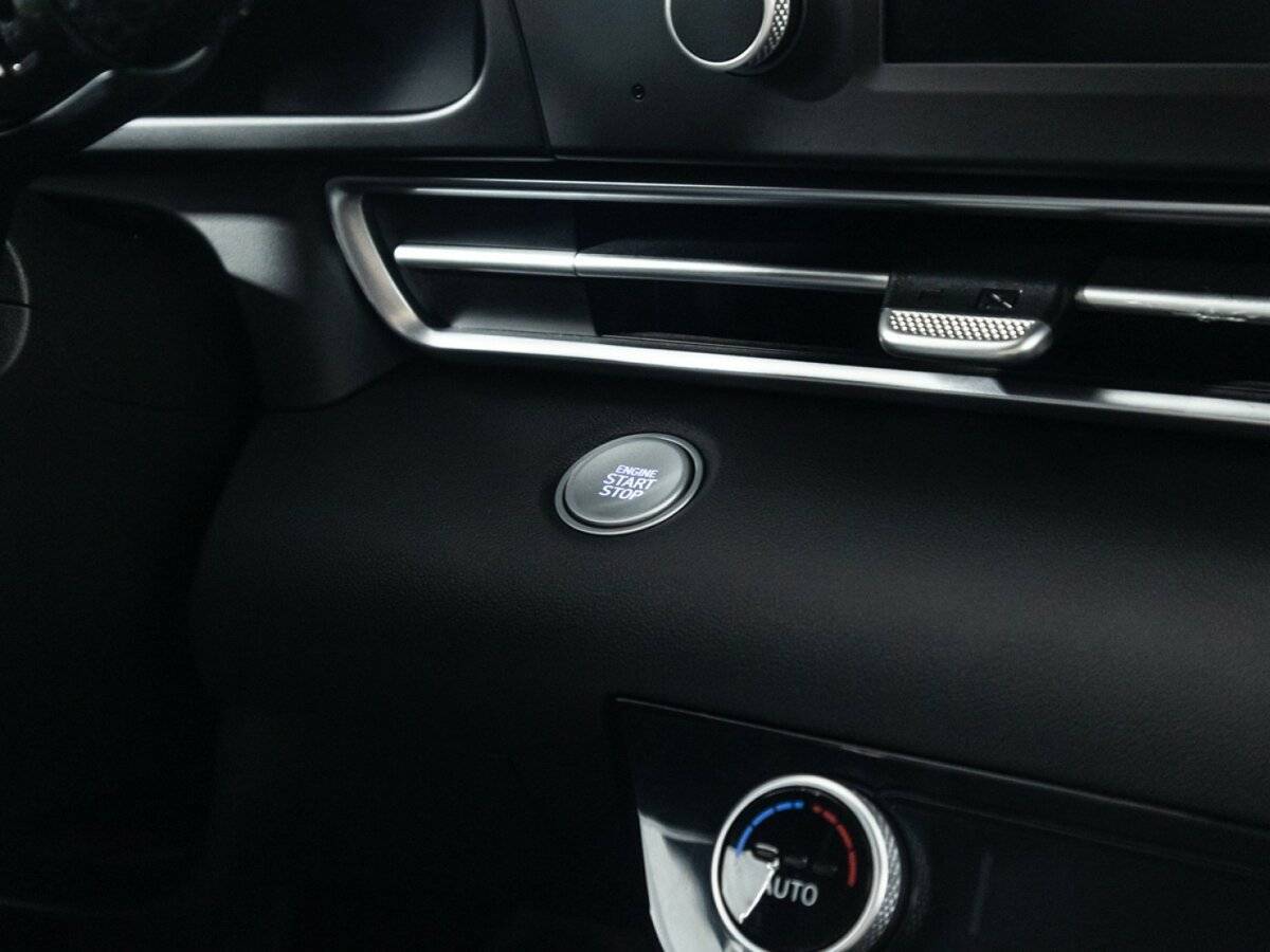 Hyundai Elantra 2021 года с пробегом. Фото: #16