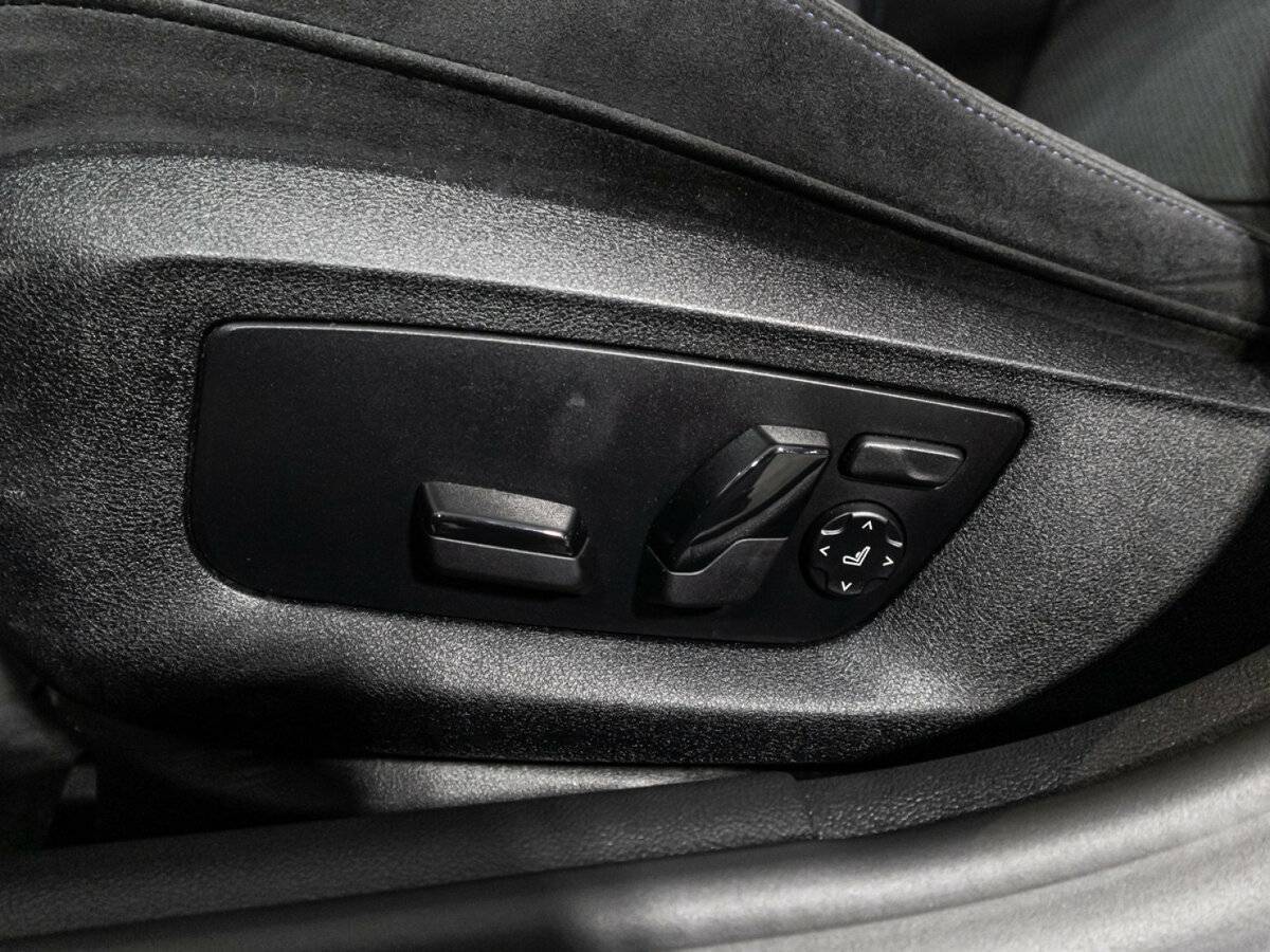 BMW 5 серии 2020 года с пробегом. Фото: #16