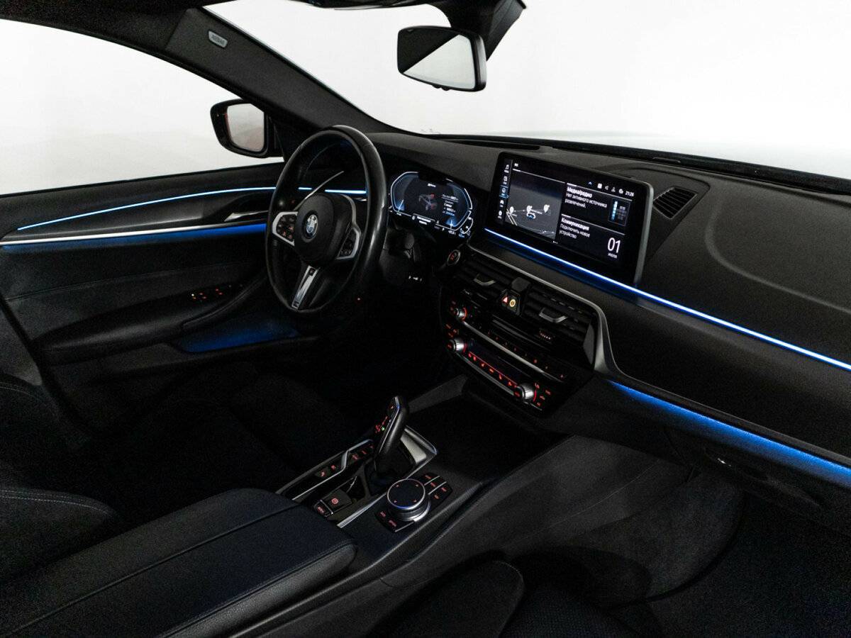 BMW 5 серии 2020 года с пробегом. Фото: #26