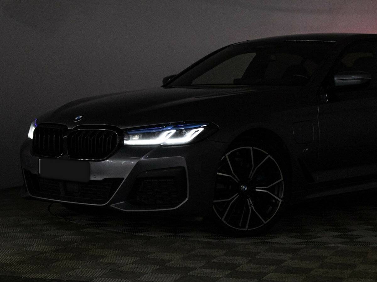 BMW 5 серии 2020 года с пробегом. Фото: #28