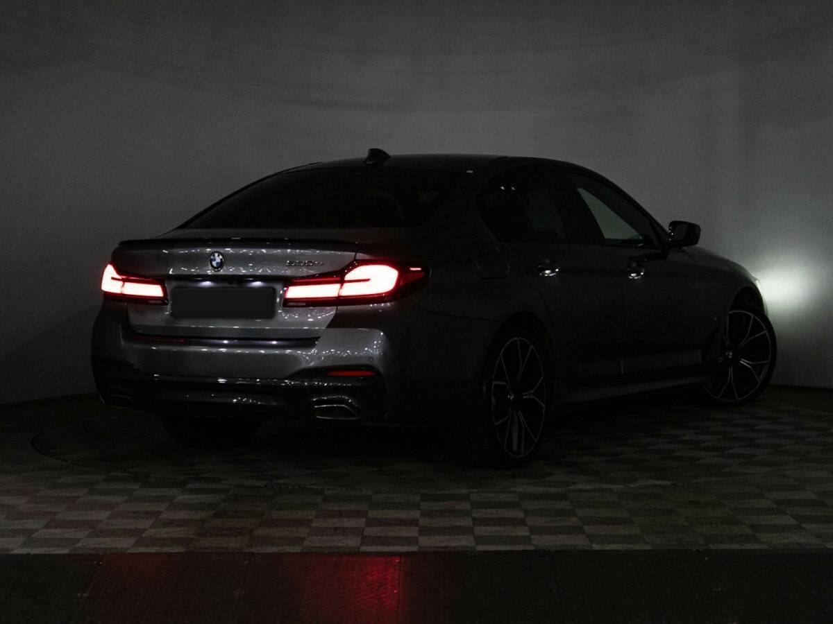 BMW 5 серии 2020 года с пробегом. Фото: #29