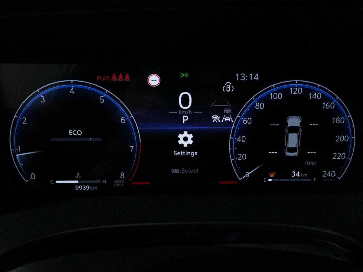 Toyota Camry 2024 года с пробегом. Фото: #11