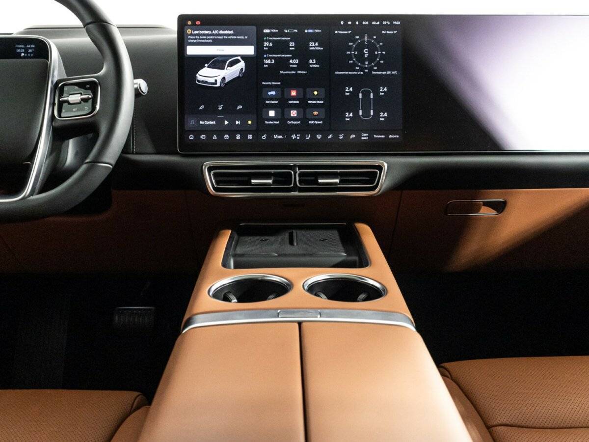 LiXiang L7 2023 года с пробегом. Фото: #13