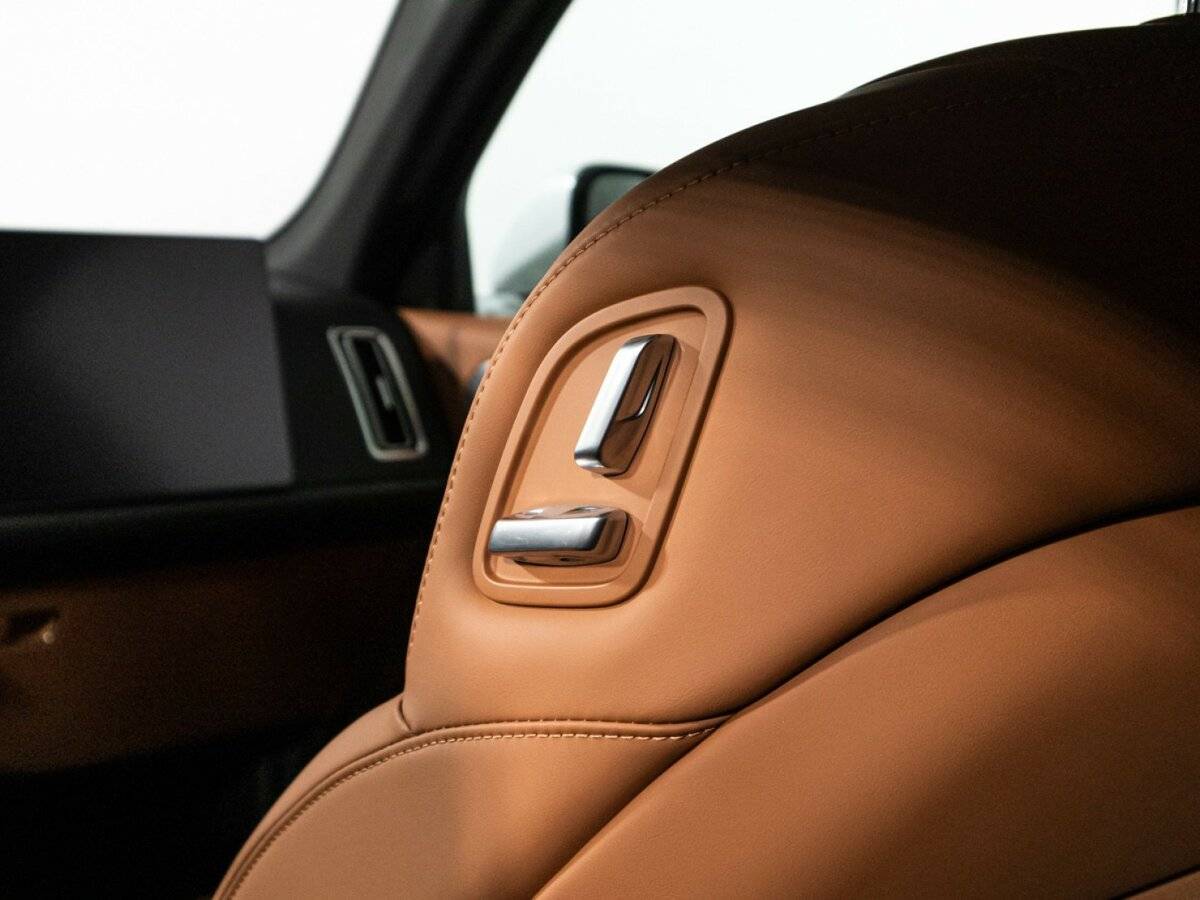 LiXiang L7 2023 года с пробегом. Фото: #26