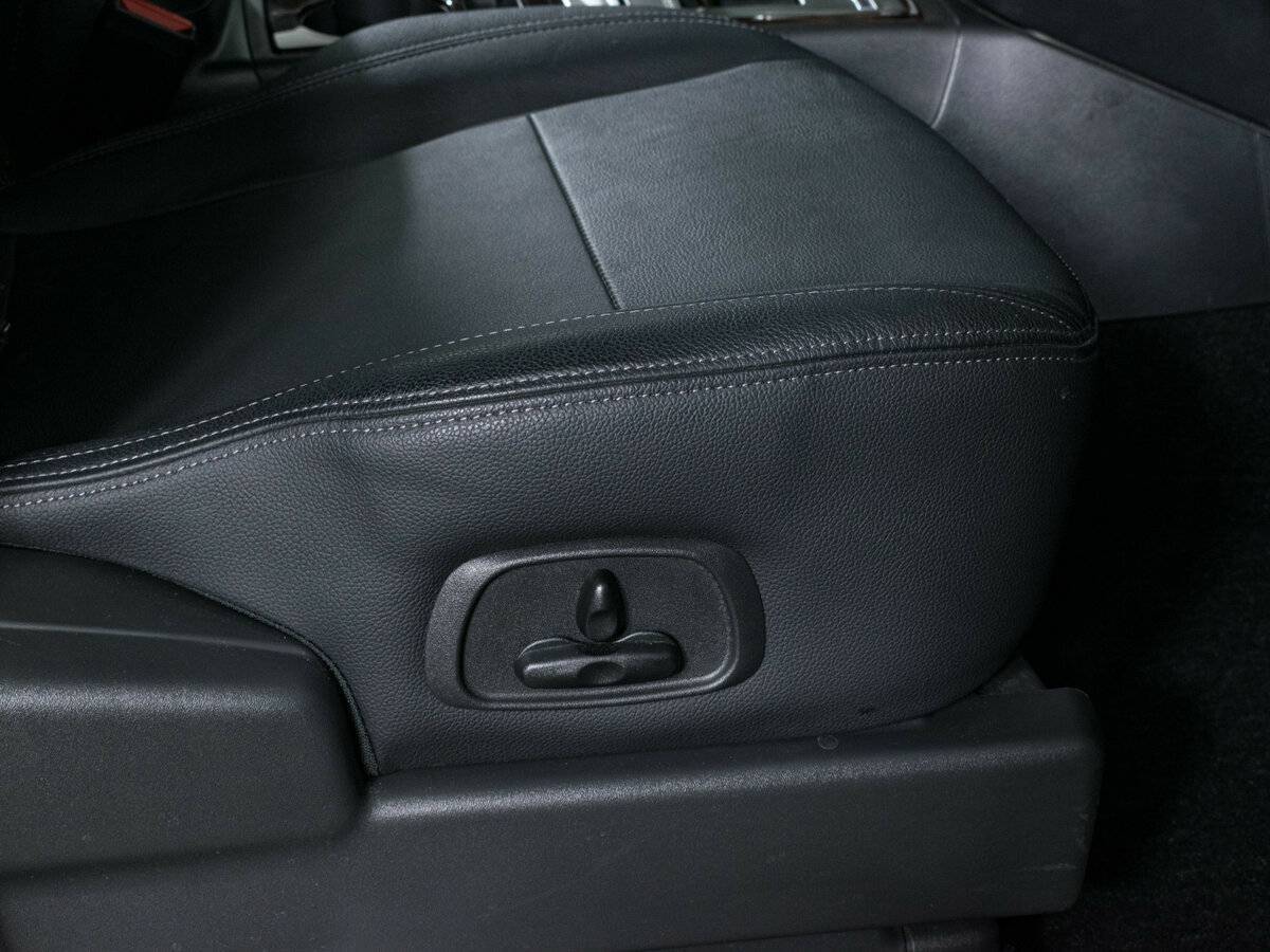 Mitsubishi Pajero 2021 года с пробегом. Фото: #13