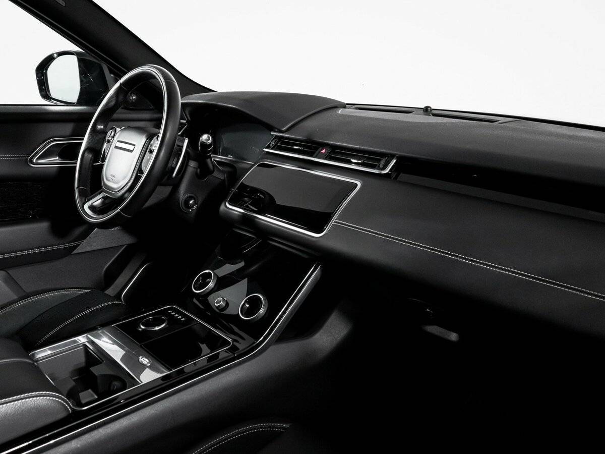 Land Rover Range Rover Velar 2017 года с пробегом. Фото: #6