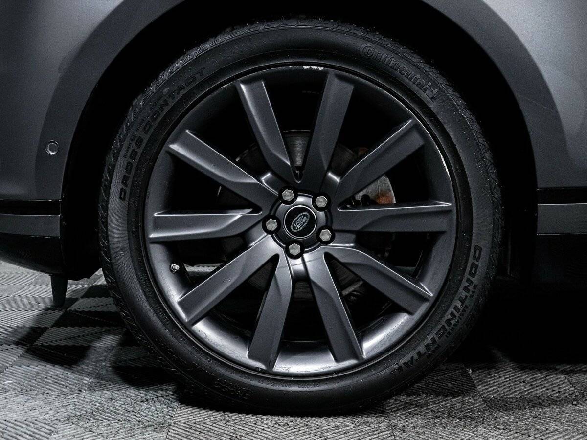 Land Rover Range Rover Velar 2017 года с пробегом. Фото: #11