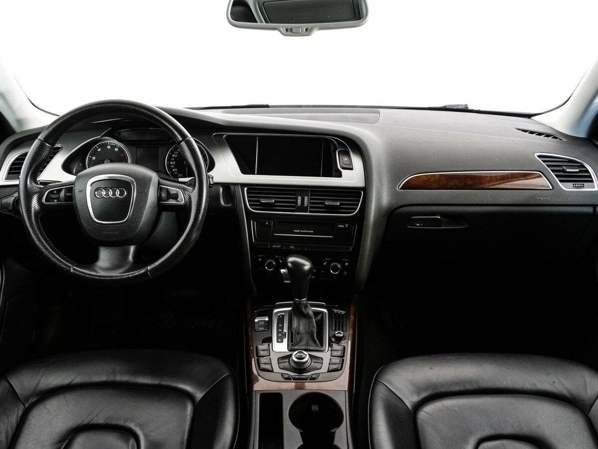 Audi A4 2010 года с пробегом. Фото: #9