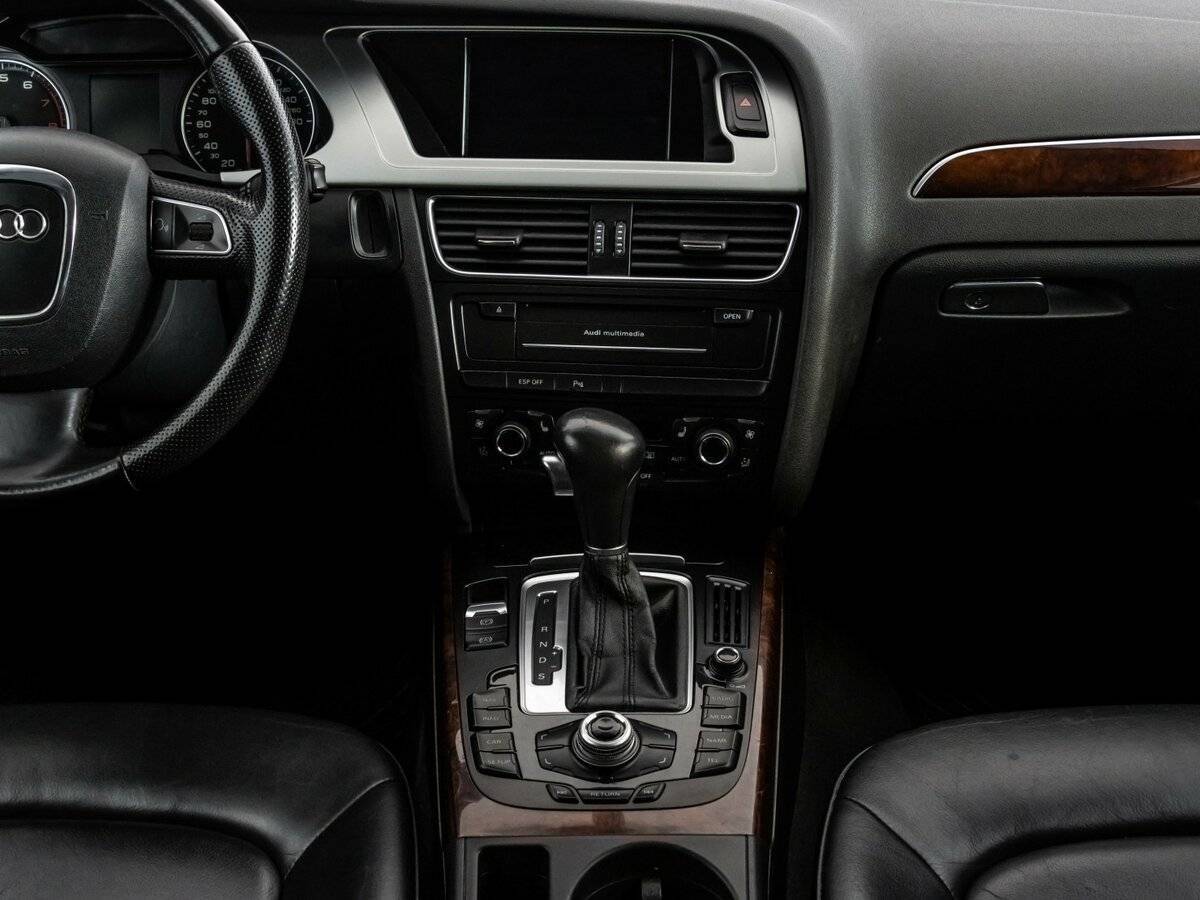 Audi A4 2010 года с пробегом. Фото: #13