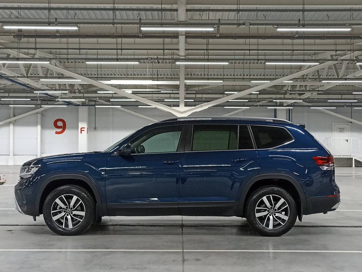 Volkswagen Teramont 2022 года с пробегом. Фото: #7
