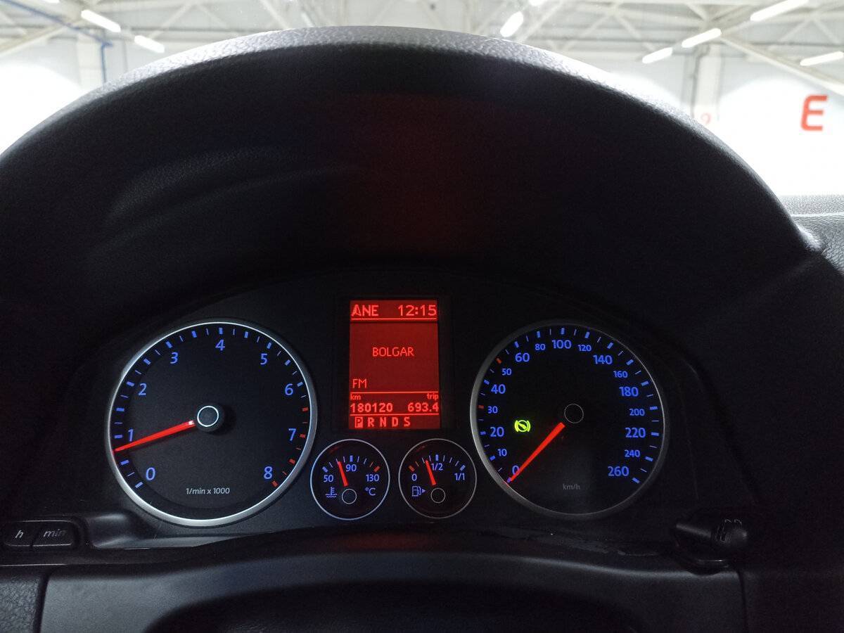 Volkswagen Tiguan 2009 года с пробегом. Фото: #12