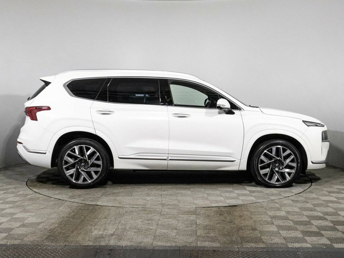 Hyundai Santa Fe 2020 года с пробегом. Фото: #3
