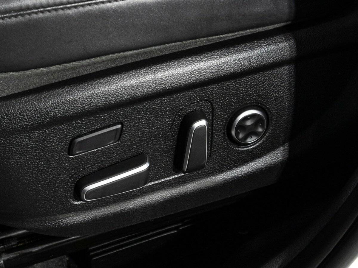 Hyundai Santa Fe 2020 года с пробегом. Фото: #17