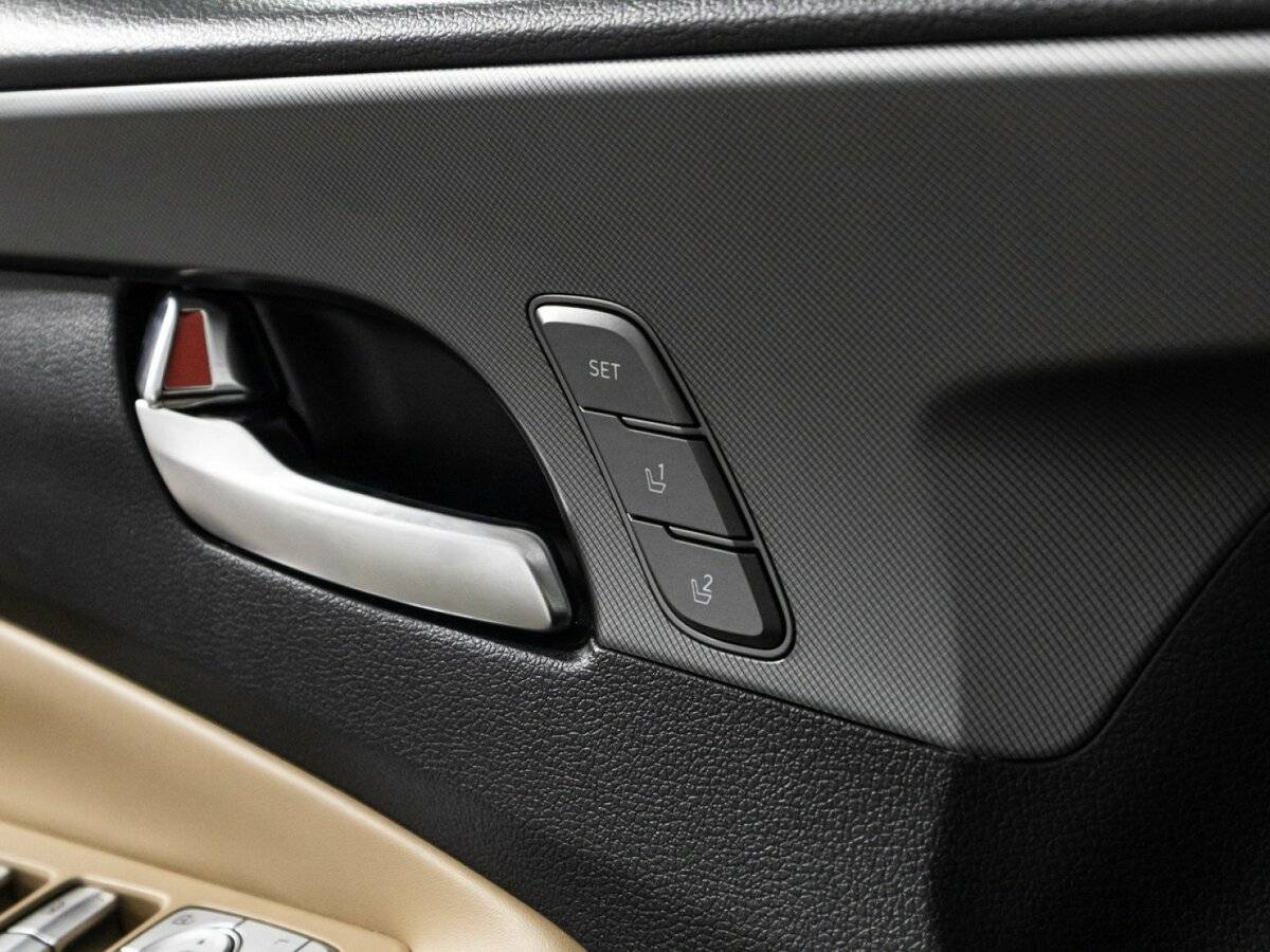 Hyundai Santa Fe 2020 года с пробегом. Фото: #18