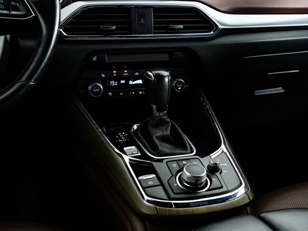 Mazda CX-9 2019 года с пробегом. Фото: #15