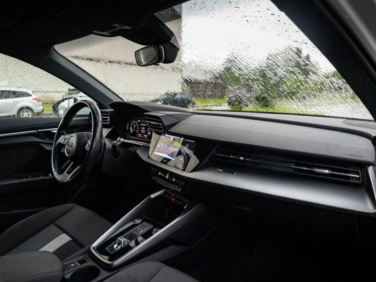 Audi A3 2021 года с пробегом. Фото: #9
