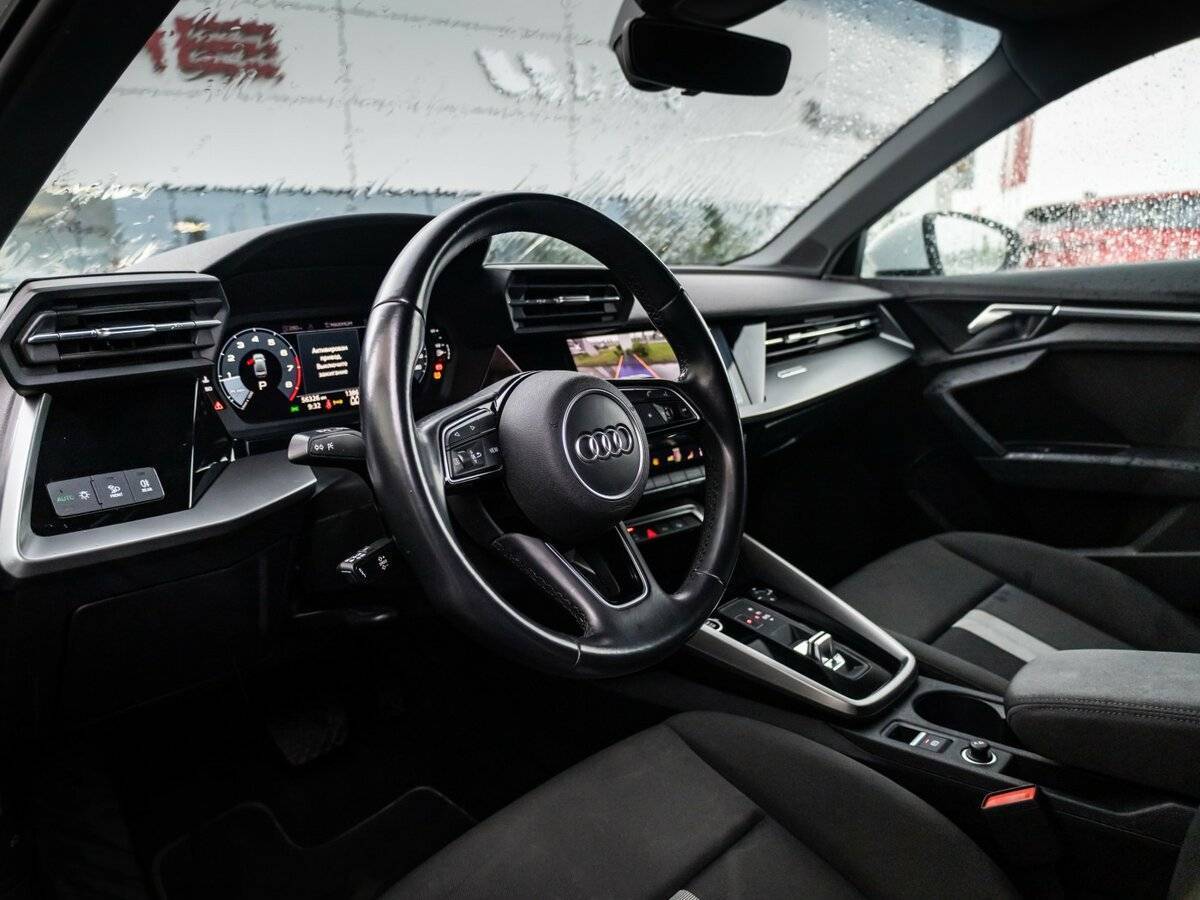 Audi A3 2021 года с пробегом. Фото: #11
