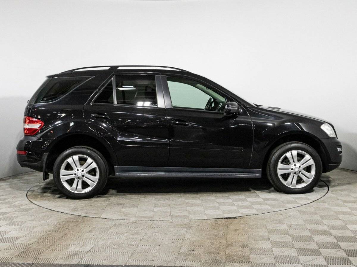 Mercedes-Benz M-Класс 2011 года с пробегом. Фото: #3