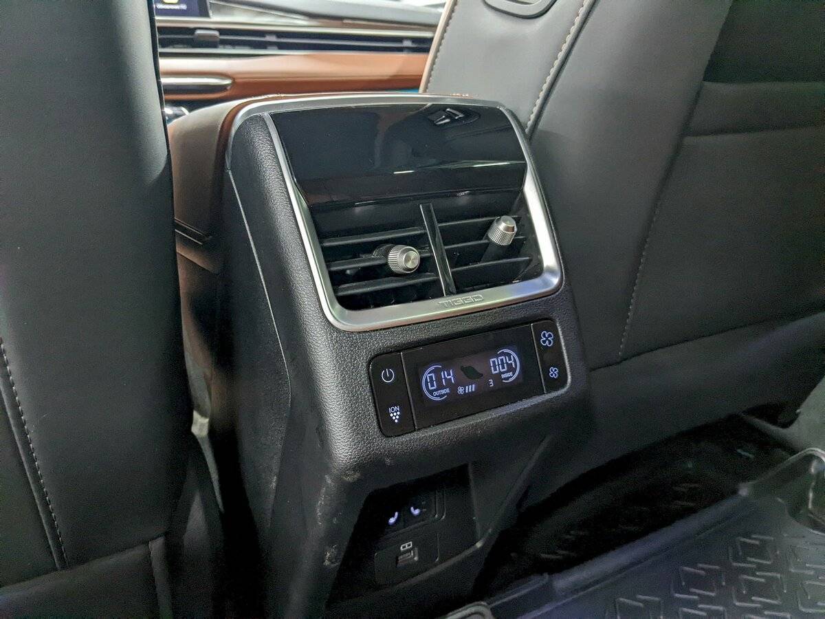 Chery Tiggo 8 Pro e+ 2023 года с пробегом. Фото: #16