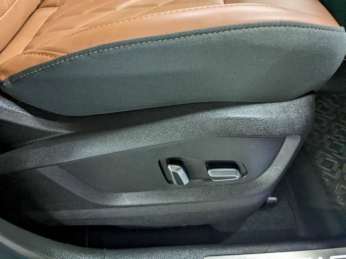 Chery Tiggo 8 Pro e+ 2023 года с пробегом. Фото: #24