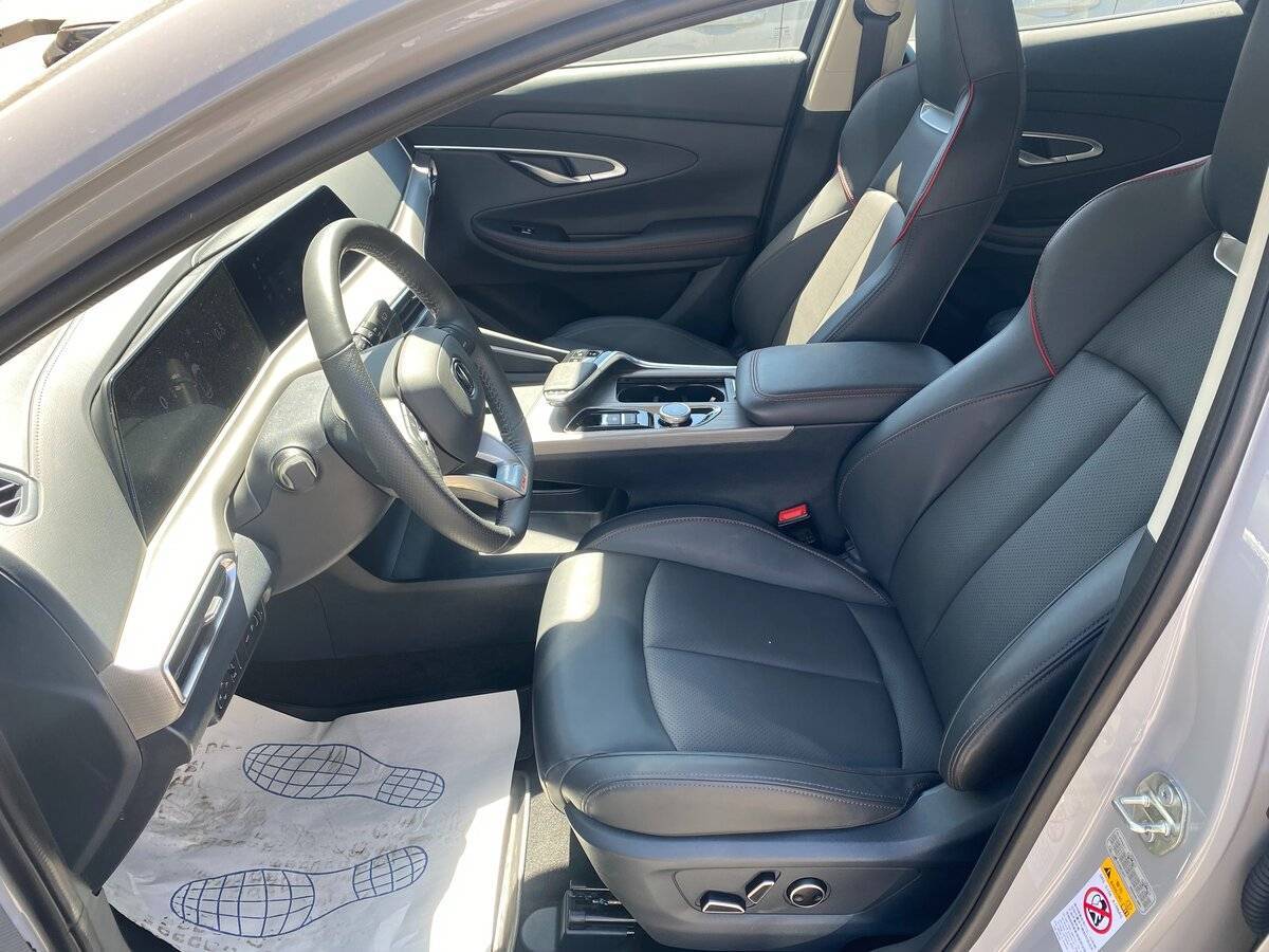 Changan UNI-T 2023 года с пробегом. Фото: #10