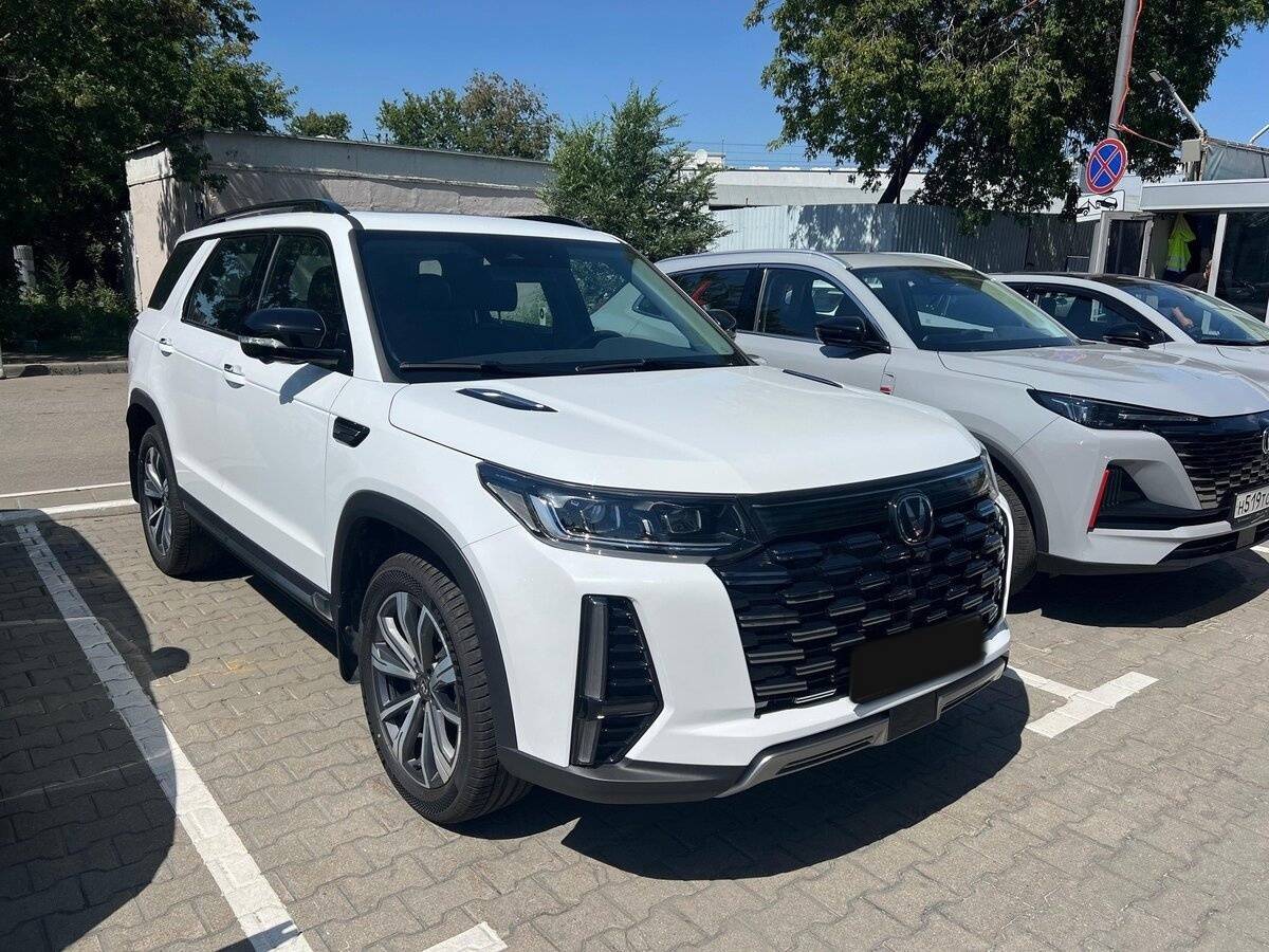 Changan CS95 2023 года с пробегом. Фото: #1