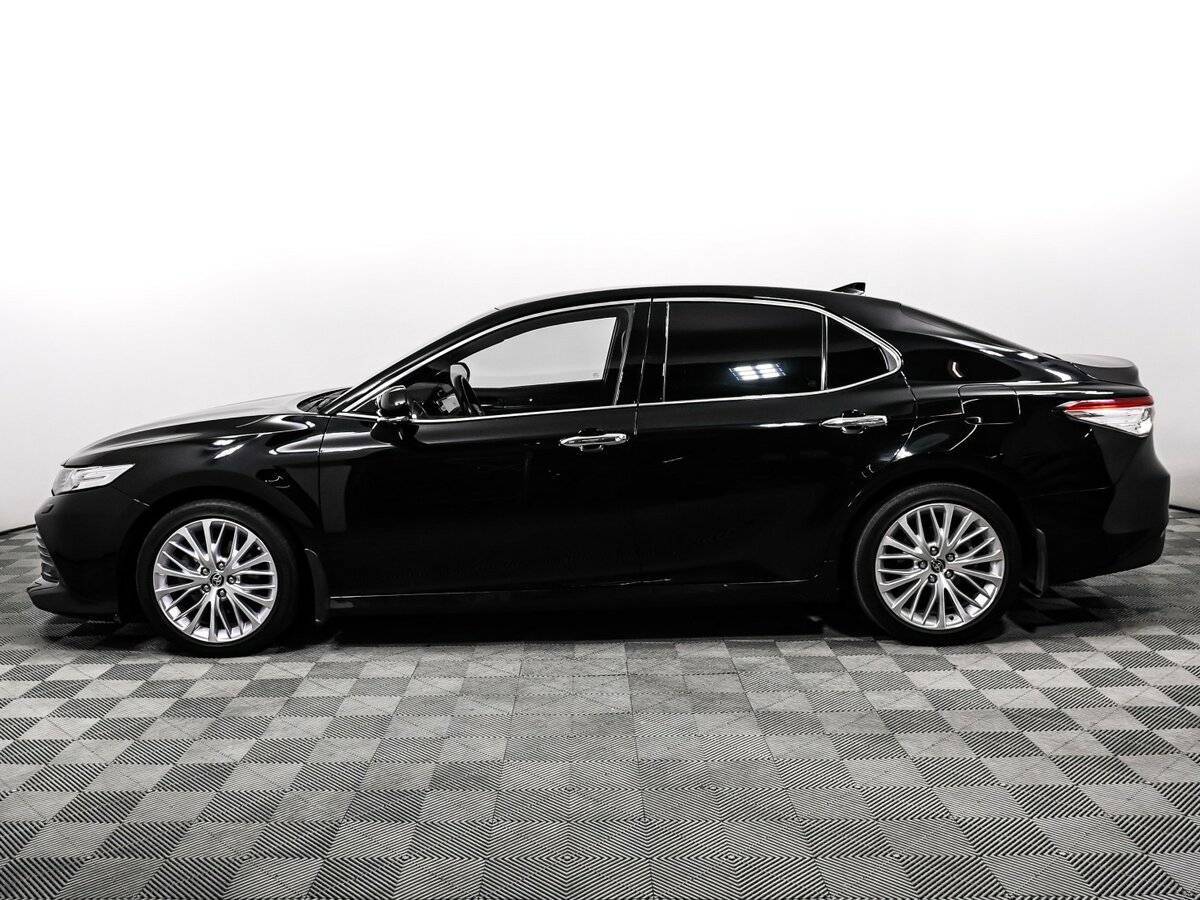 Toyota Camry 2021 года с пробегом. Фото: #7