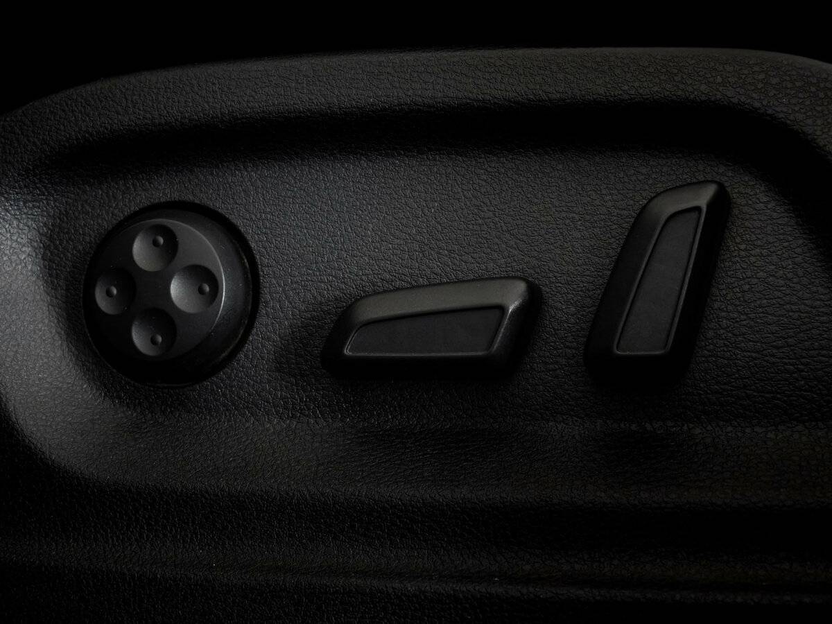 Volkswagen Tiguan 2010 года с пробегом. Фото: #16