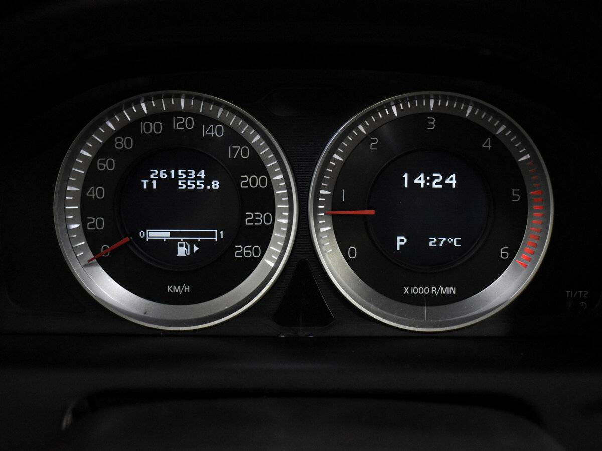 Volvo XC60 2011 года с пробегом. Фото: #18