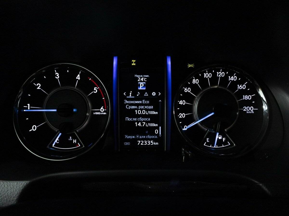 Toyota Fortuner 2017 года с пробегом. Фото: #11