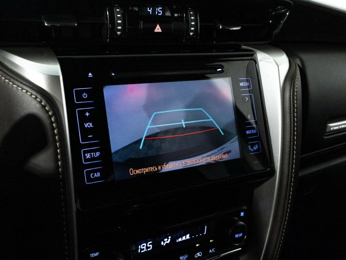 Toyota Fortuner 2017 года с пробегом. Фото: #17