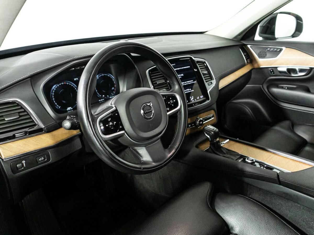 Volvo XC90 2021 года с пробегом. Фото: #10