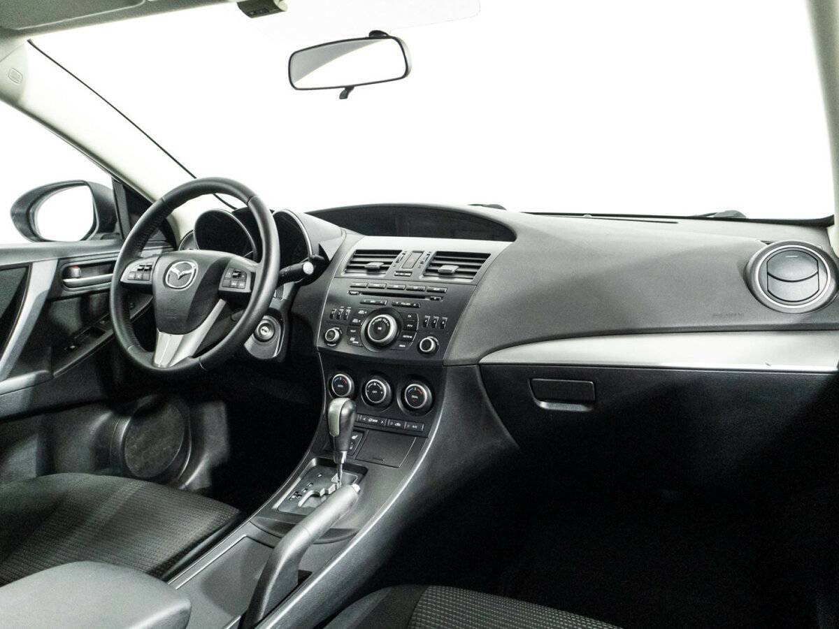 Mazda 3 2011 года с пробегом. Фото: #8