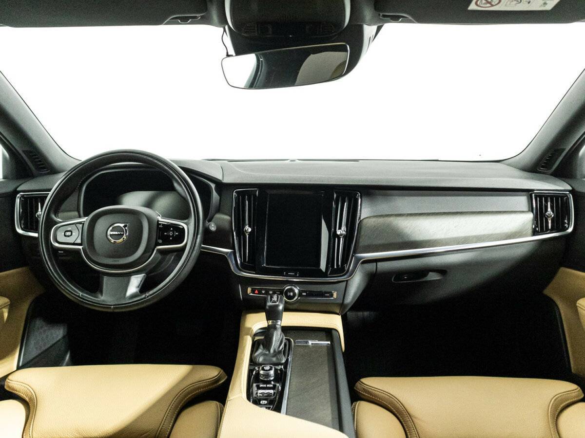 Volvo V90 Cross Country 2017 года с пробегом. Фото: #11