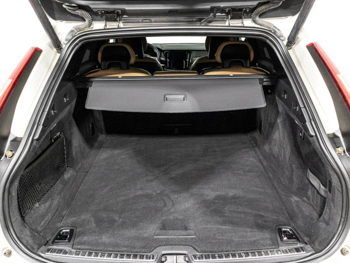 Volvo V90 Cross Country 2017 года с пробегом. Фото: #13