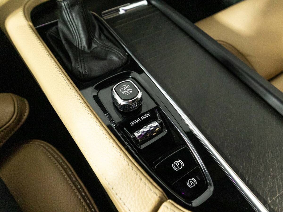 Volvo V90 Cross Country 2017 года с пробегом. Фото: #19