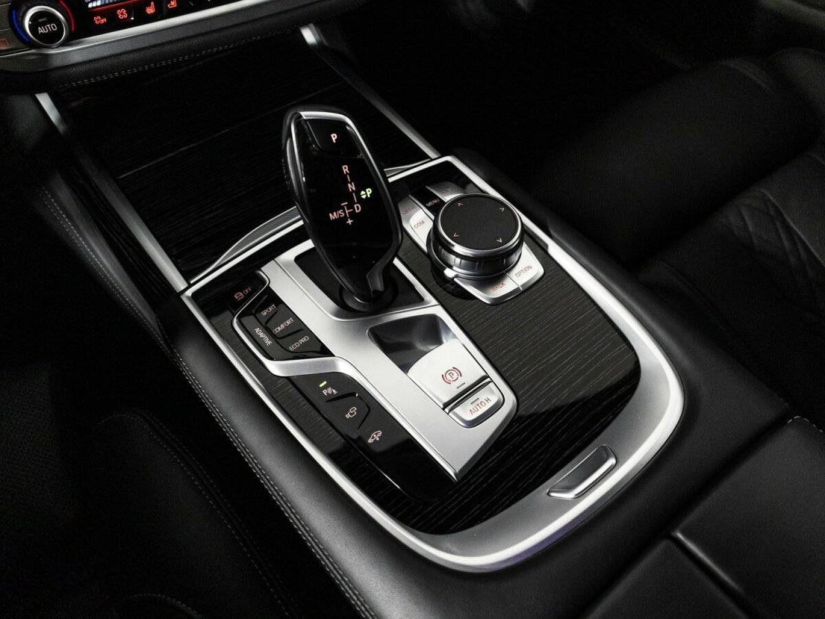 BMW 7 серии 2020 года с пробегом. Фото: #21