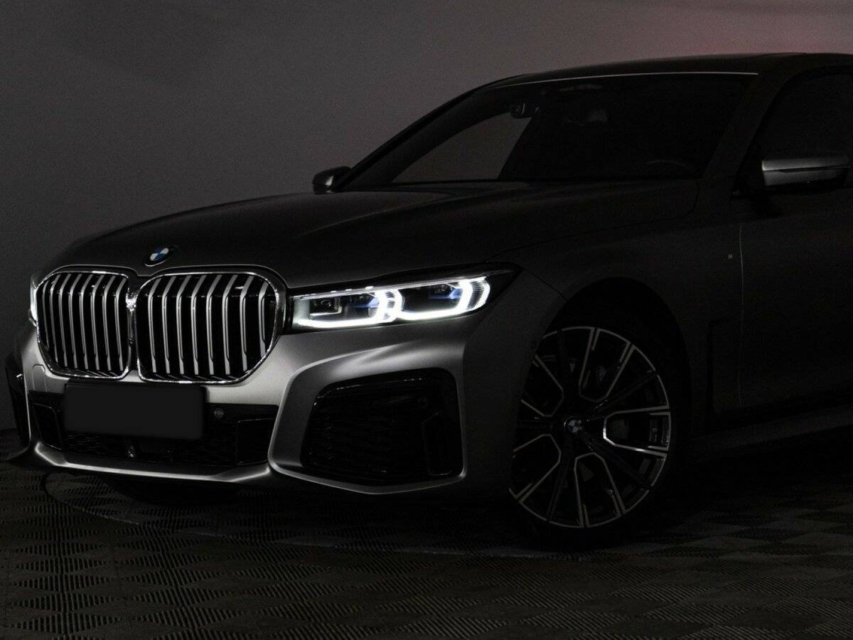 BMW 7 серии 2020 года с пробегом. Фото: #31