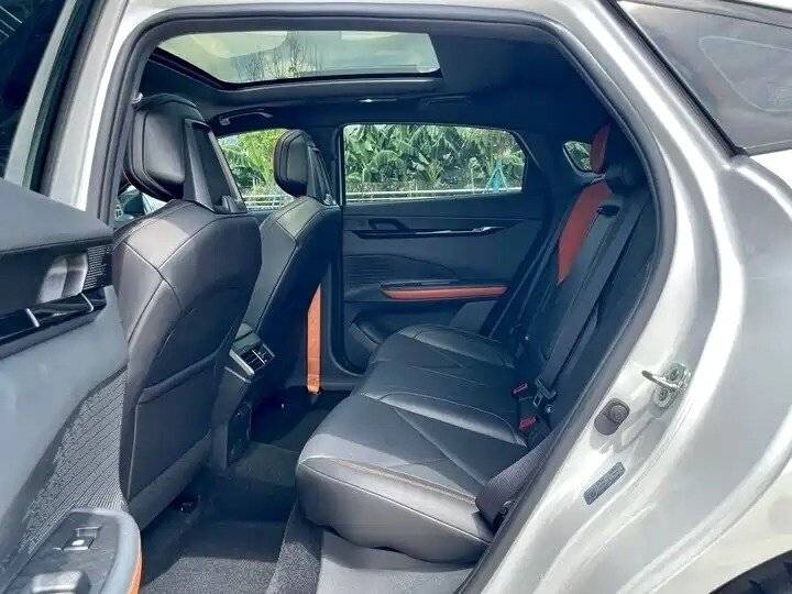 Changan UNI-V 2022 года с пробегом. Фото: #9