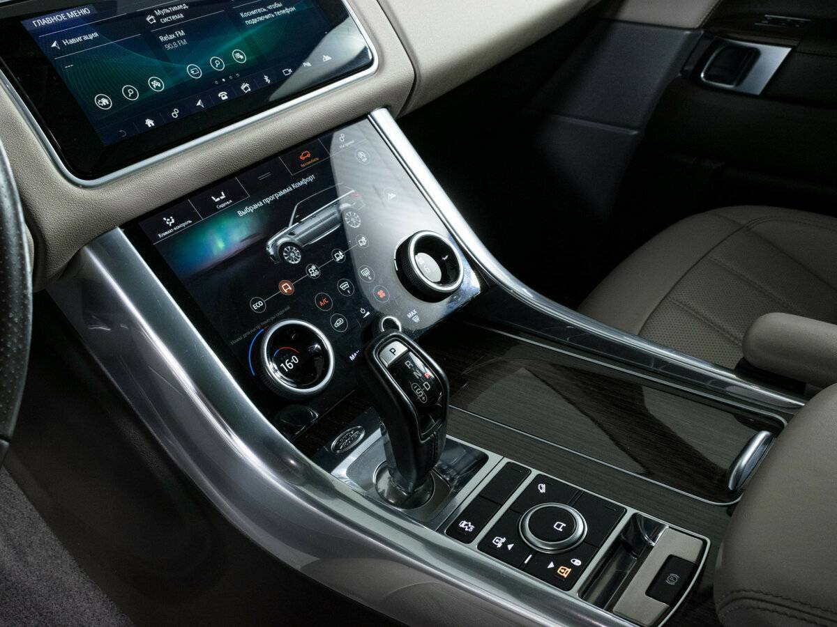 Land Rover Range Rover Sport 2018 года с пробегом. Фото: #15