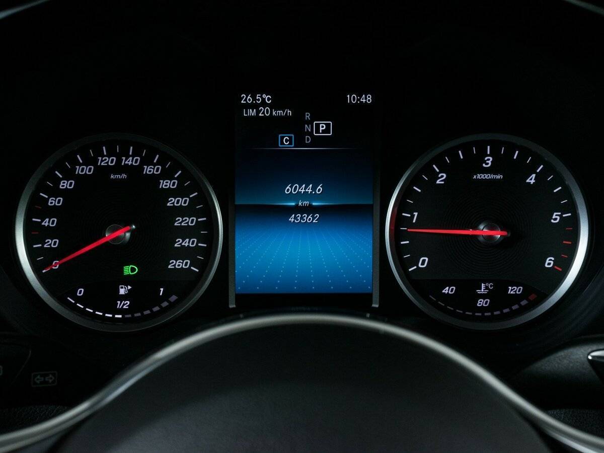 Mercedes-Benz GLC 2019 года с пробегом. Фото: #13