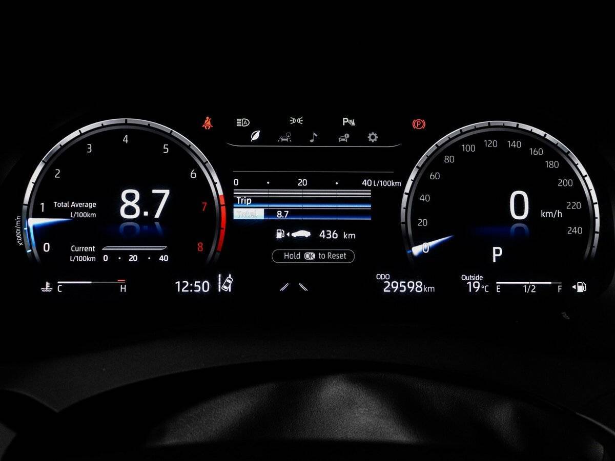 Toyota Camry 2023 года с пробегом. Фото: #10