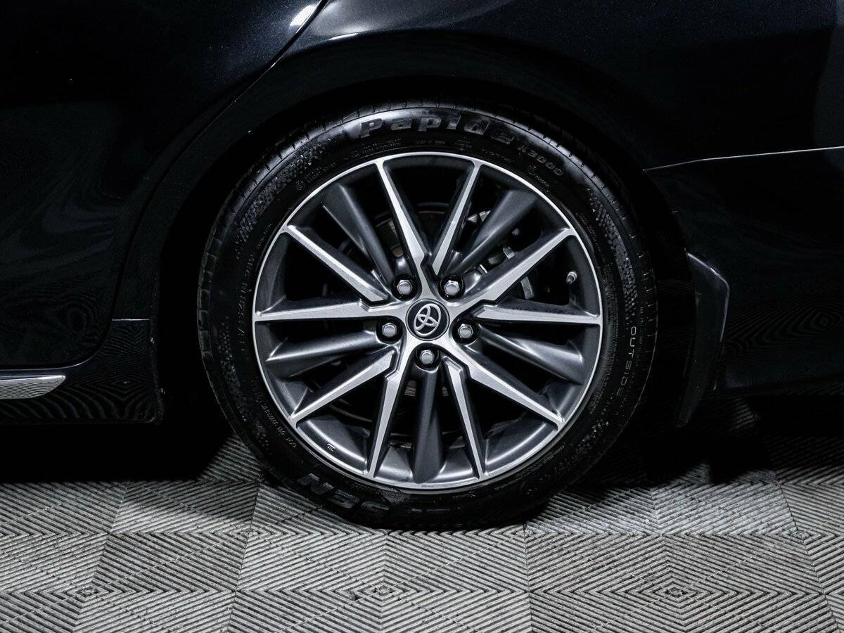 Toyota Camry 2023 года с пробегом. Фото: #14